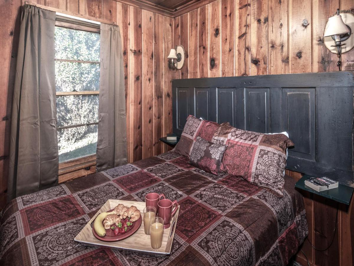 Perfect Cabin, 2 Bedrooms, Fireplace, Midtown, Sleeps 5 رويدوسو، نيومكسيكو المظهر الخارجي الصورة
