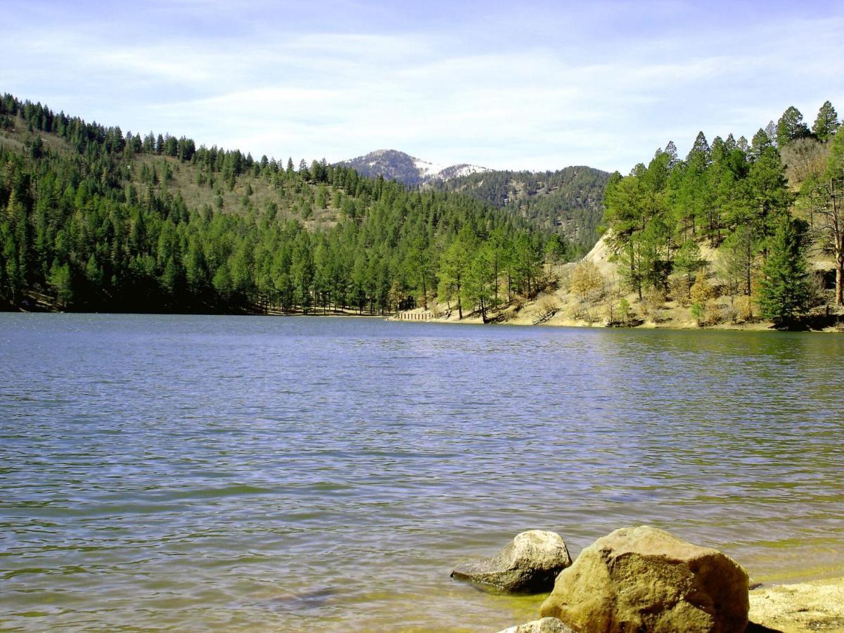 Perfect Cabin, 2 Bedrooms, Fireplace, Midtown, Sleeps 5 رويدوسو، نيومكسيكو المظهر الخارجي الصورة
